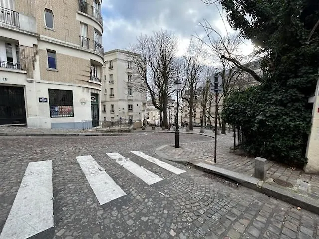 Sacre Coeur Montmartre Et Tour Eiffel, 8 People,
