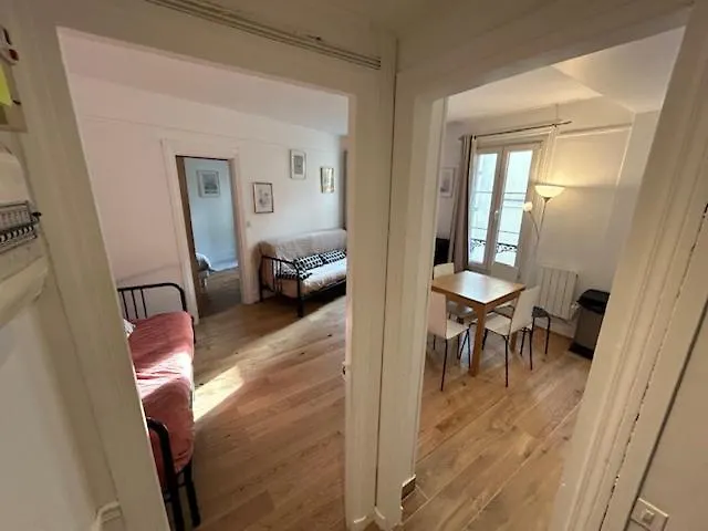 Sacre Coeur Montmartre Et Tour Eiffel, 8 People, Apartment Paris