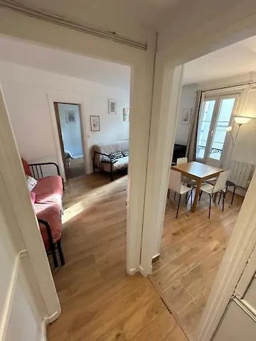 Sacre Coeur Montmartre Et Tour Eiffel, 8 People, Apartament