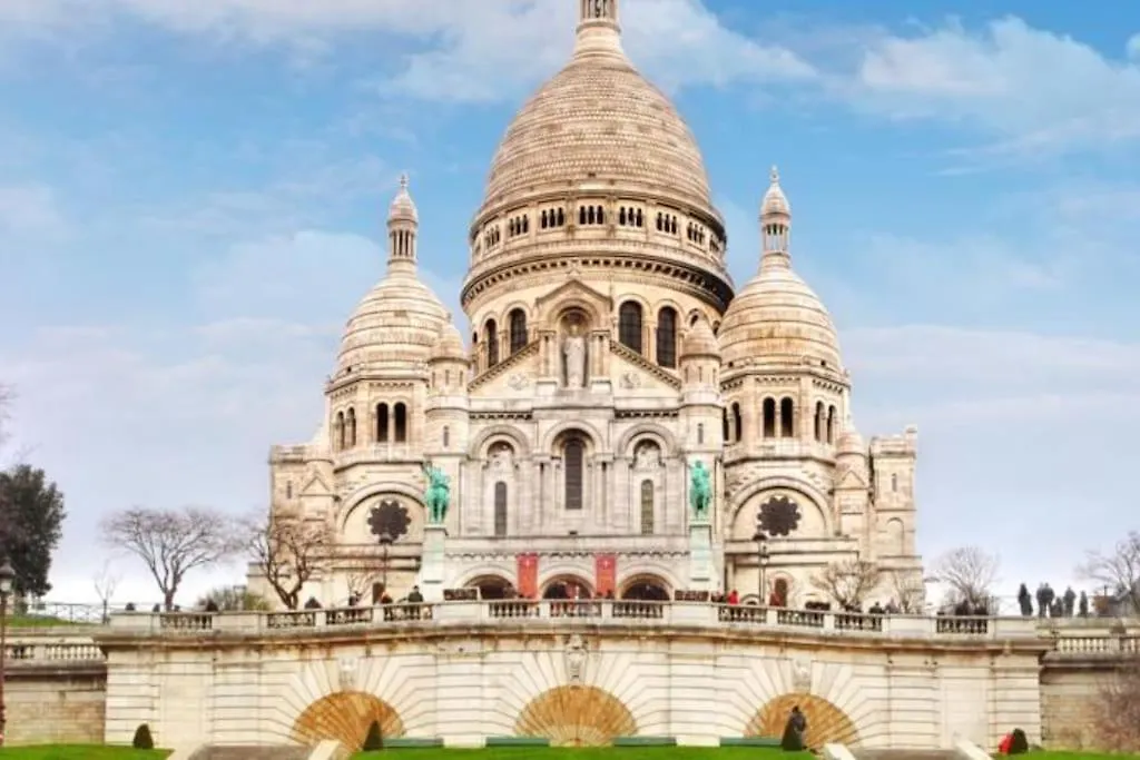 Apartament Sacre Coeur Montmartre Et Tour Eiffel, 8 People, *